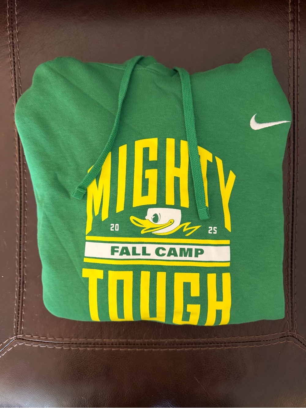 Nike Oregon Ducks Green Cotton Football Hoodie, Men’s Size Medium